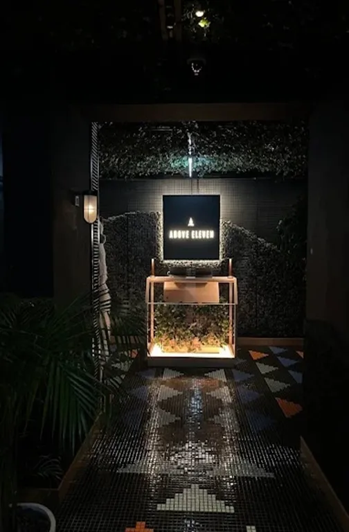 Above Eleven - Palm Jumeirah Above Eleven Restaurant & Bar Dubai