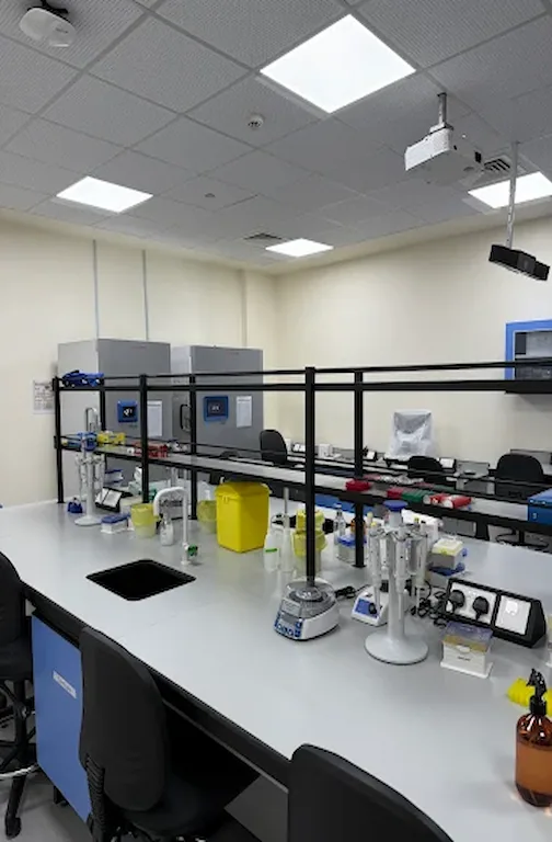 Abu Dhabi University (ADU) Abu Dhabi University (ADU) Laboratory Dubai