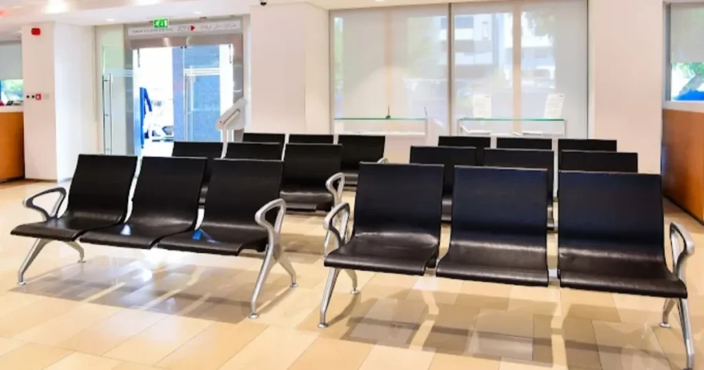 Abu Dhabi Commercial Bank - Fujairah Abu Dhabi Commercial Bank (ADCB) Waiting Area