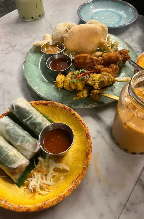 Rosa's Thai - JBR Rosa's Thai - JBR Dishing