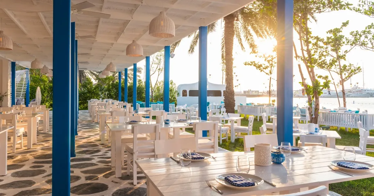 Dubai Marina Restaurants Fish Beach Taverna Restaurant Dubai Marina