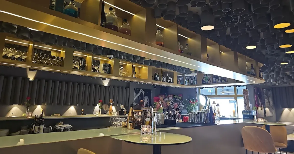 Dubai Marina Restaurants Ritzi Restaurant Dubai Marina