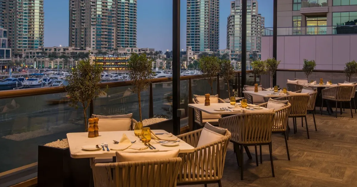 Dubai Marina Restaurants Sloane’s Restaurant Dubai Marina