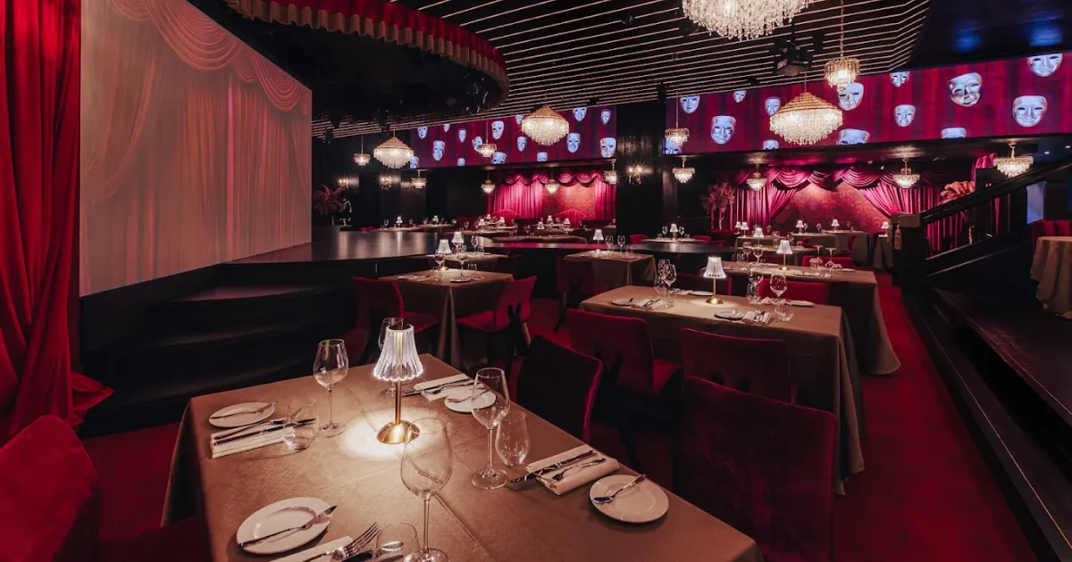 Dubai Marina Restaurants The Showhouse Restaurant Dubai Marina