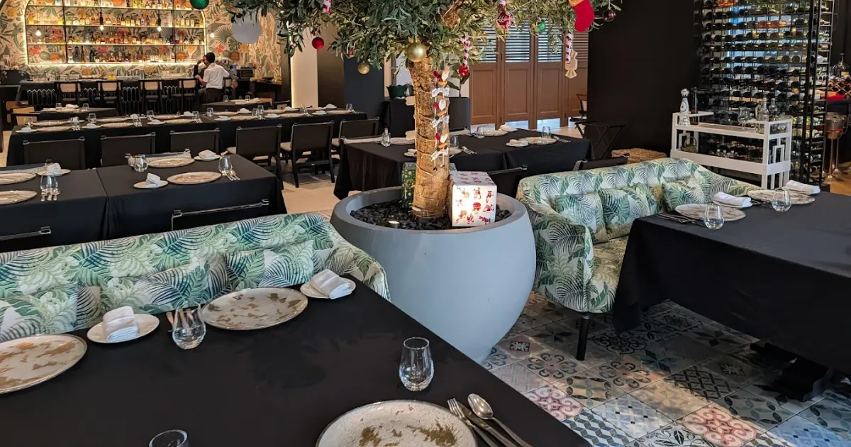Dubai Marina Restaurants Trèsind Restaurant Dubai Marina