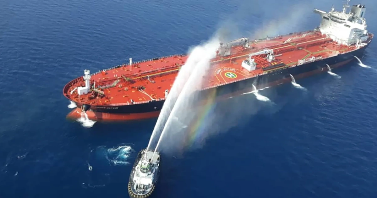 Tanker-Hit-Off-Fujairah-as-Gulf-Shipping-Faces-Rising-Danger