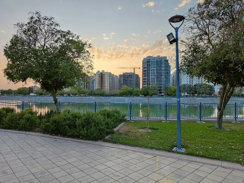 Al Nahda Al Nahda pond park