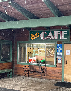 The Greens Area Guide Bert’s Cafe Restaurants Exterior The Greens