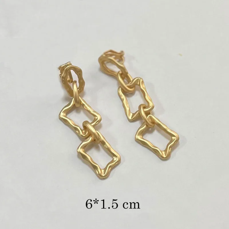 Trendy Korean Minimalist Statement Clip Earrings Jewelry Elegant Gold Color Goemtric Clip Earrings Without Piercing for Women Trendy Korean Minimalist Statement Clip Earrings Jewelry Elegant Gold Color Goemtric Clip Earrings Without Piercing for Women - Image 8