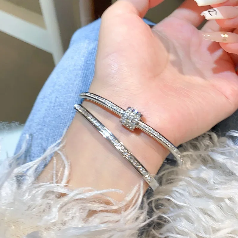 Silver Color Stainless Steel Colorfast Bracelets Skyful Star Bracelet Set for Women Fashion Light Luxury Jewelry Gifts Wholesale Silver Color Stainless Steel Colorfast Bracelets Skyful Star Bracelet Set for Women Fashion Light Luxury Jewelry Gifts Wholesale - Image 5