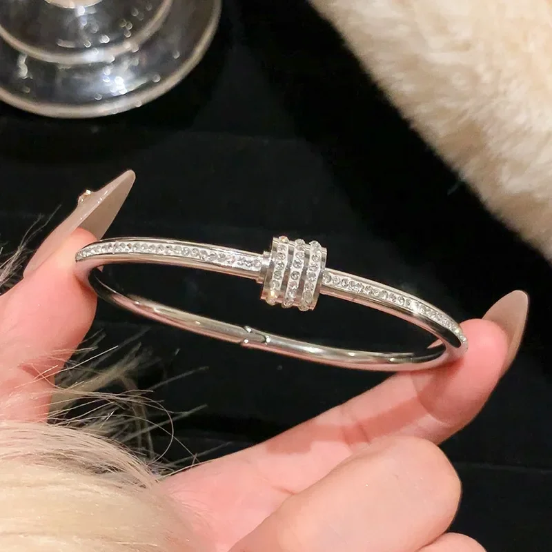 Silver Color Stainless Steel Colorfast Bracelets Skyful Star Bracelet Set for Women Fashion Light Luxury Jewelry Gifts Wholesale Silver Color Stainless Steel Colorfast Bracelets Skyful Star Bracelet Set for Women Fashion Light Luxury Jewelry Gifts Wholesale - Image 10