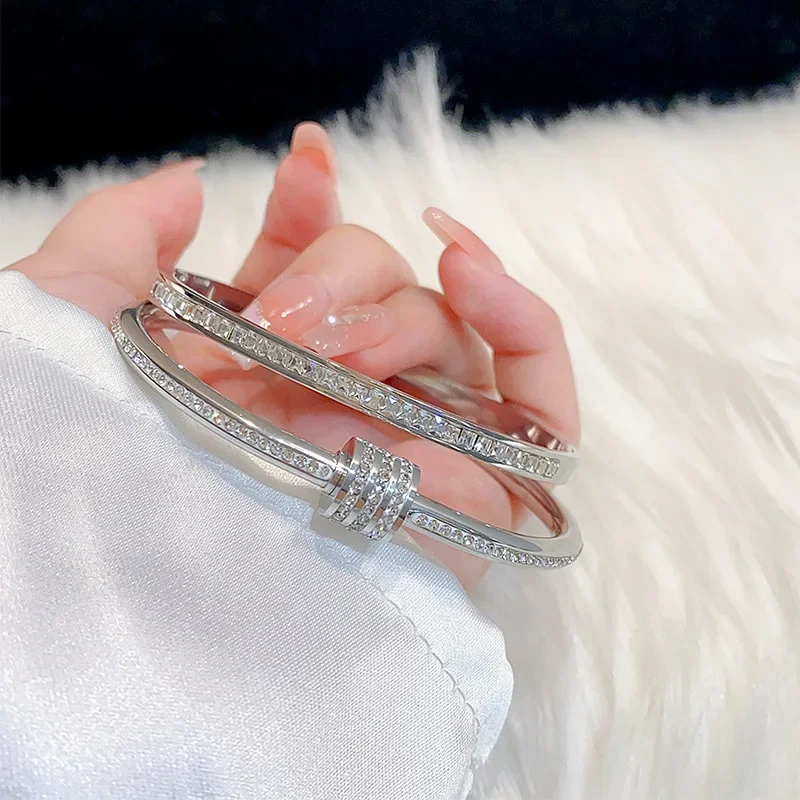 Silver Color Stainless Steel Colorfast Bracelets Skyful Star Bracelet Set for Women Fashion Light Luxury Jewelry Gifts Wholesale Silver Color Stainless Steel Colorfast Bracelets Skyful Star Bracelet Set for Women Fashion Light Luxury Jewelry Gifts Wholesale - Image 6