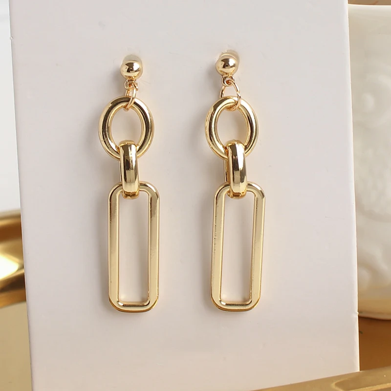 Trendy Korean Minimalist Statement Clip Earrings Jewelry Elegant Gold Color Goemtric Clip Earrings Without Piercing for Women Trendy Korean Minimalist Statement Clip Earrings Jewelry Elegant Gold Color Goemtric Clip Earrings Without Piercing for Women - Image 15