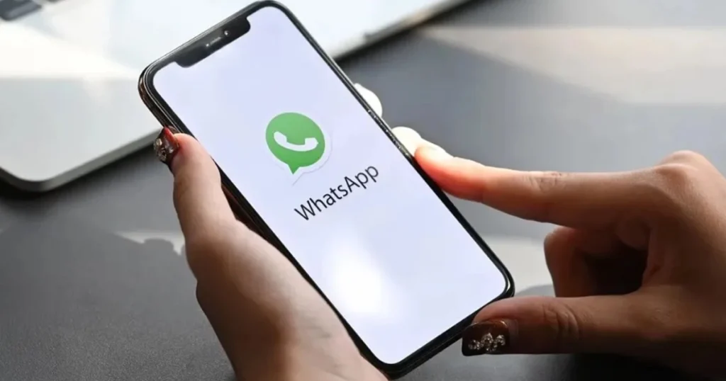 WhatsApp Introduces New Delete Chats Feature in Testing