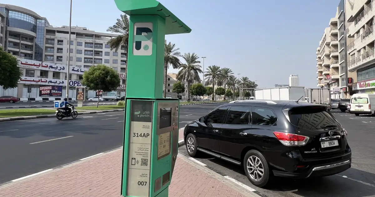 What are the Dubai Parking Hours and when will you pay